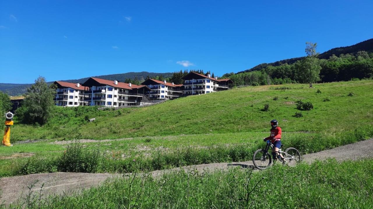 Alpin Apartments Solsiden ฮาฟเฟียล ภายนอก รูปภาพ